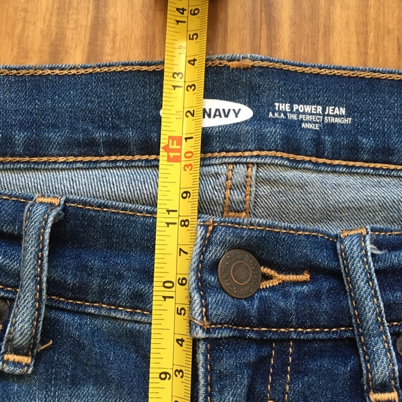 SOLD Distressed Denim Bermuda Shorts sz 2 jean shorts - Picture 6 of 9